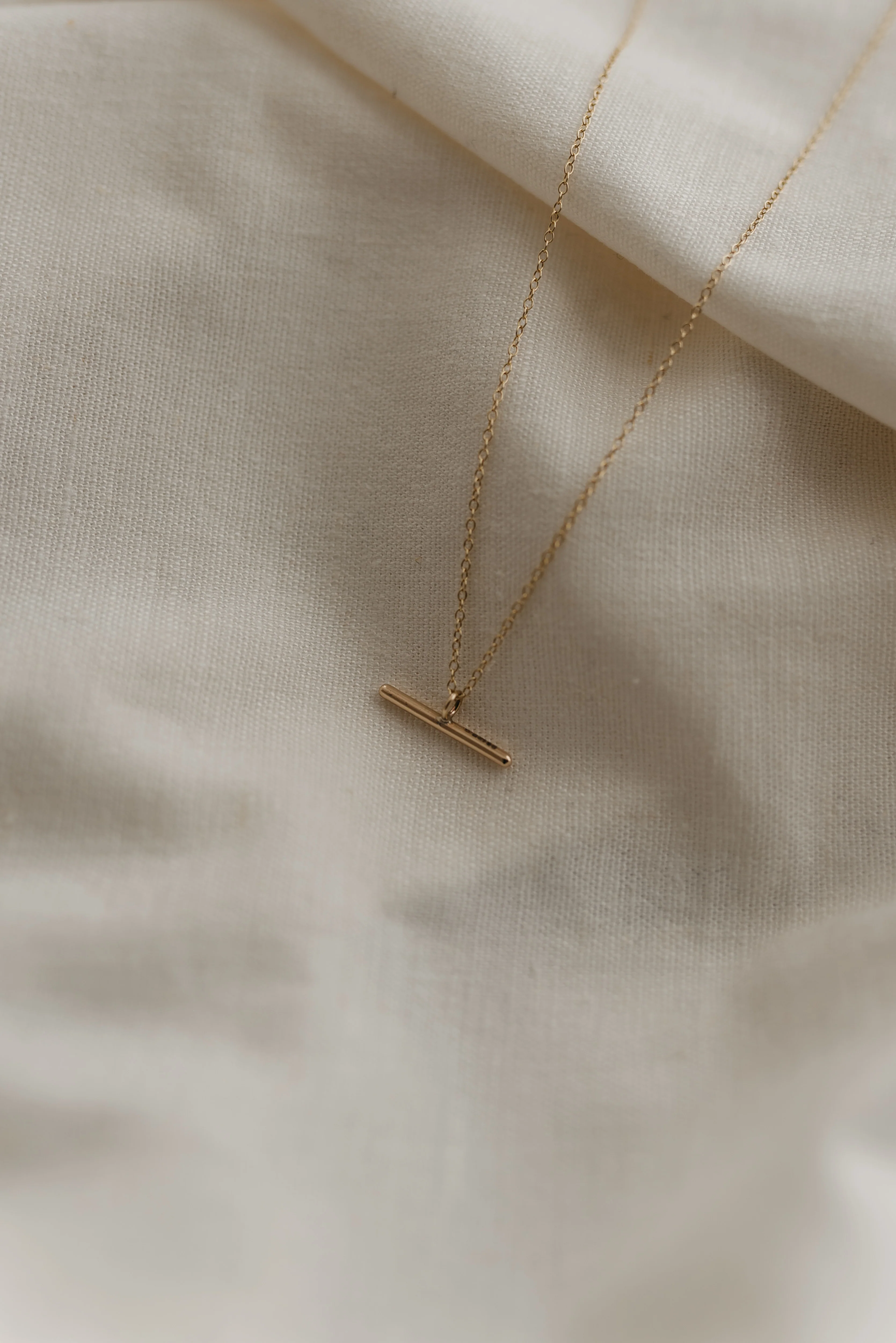 9ct Gold Minimal Bar Necklace - Image 5