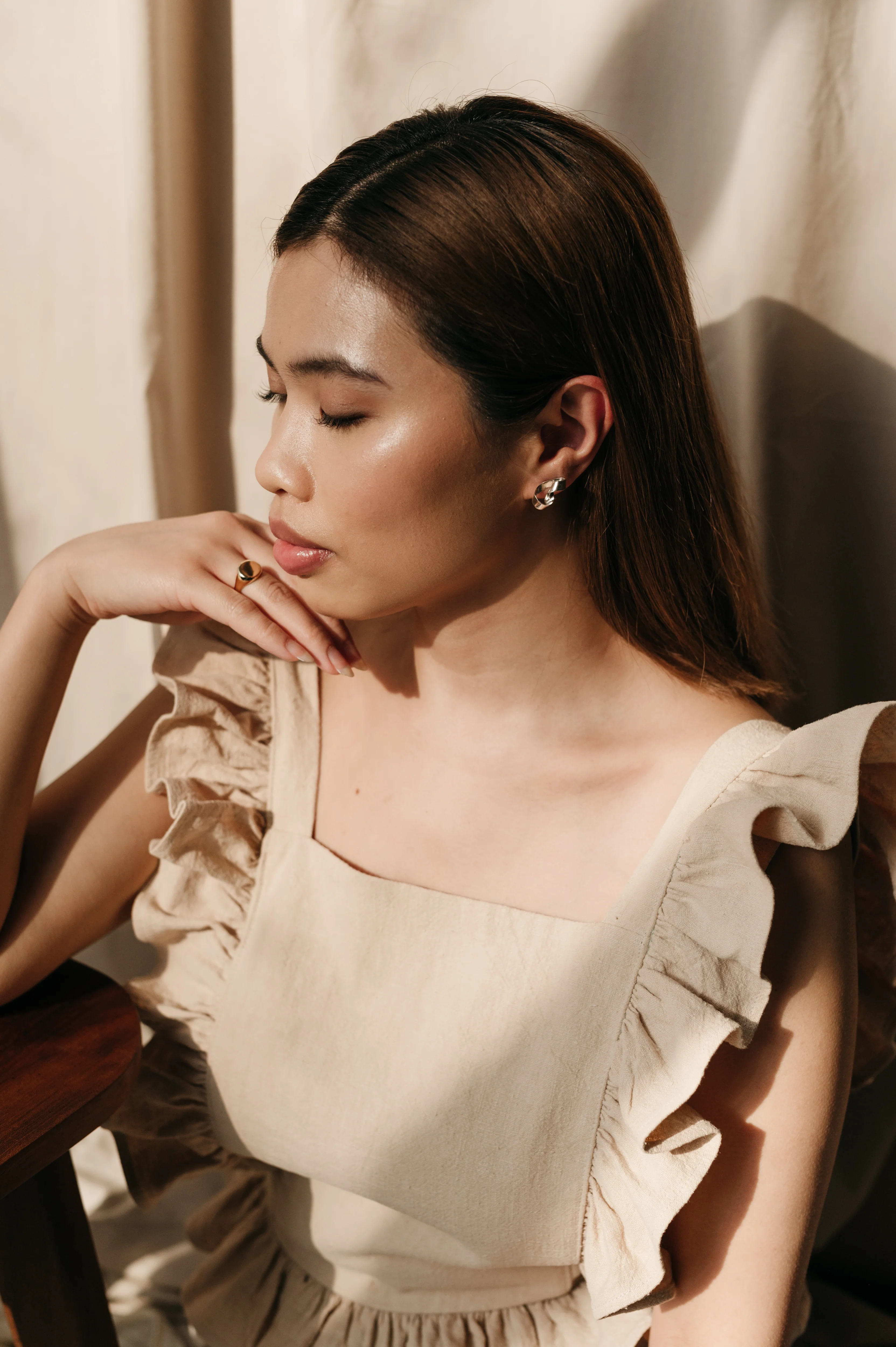 9ct Gold Classic Round Signet Ring - Image 3