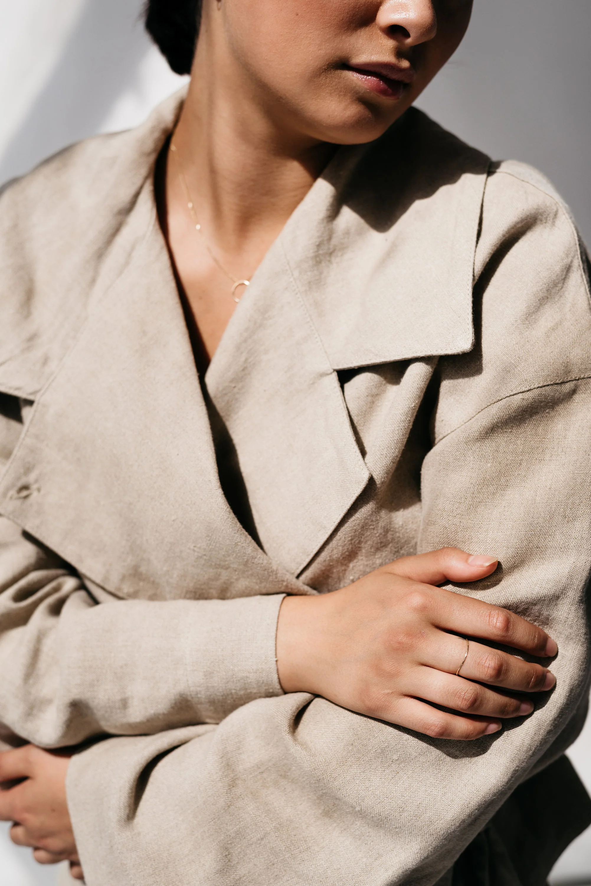 9ct Gold Wave Ring - Image 3