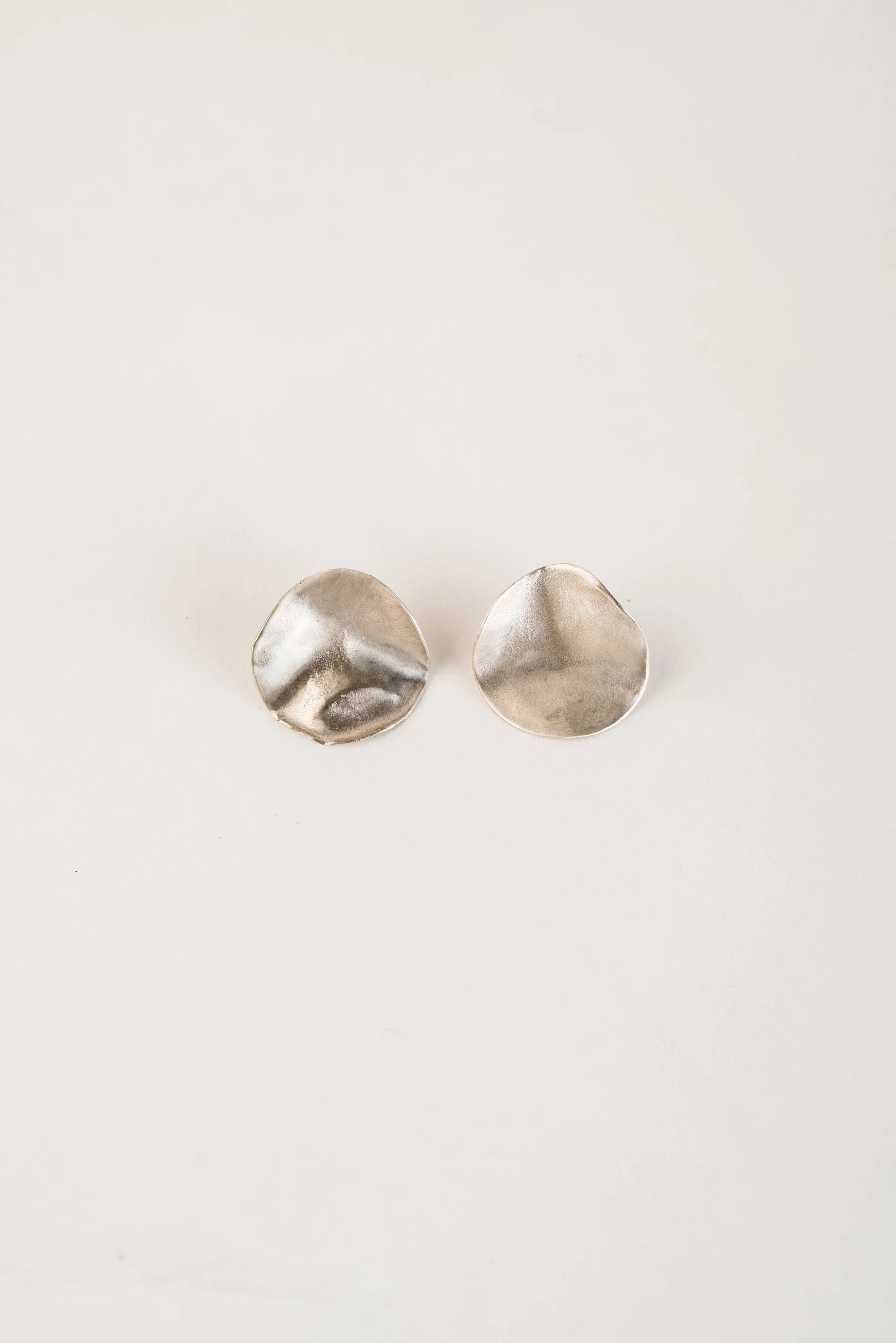 Silver Molten Disc Statement Studs - Image 5