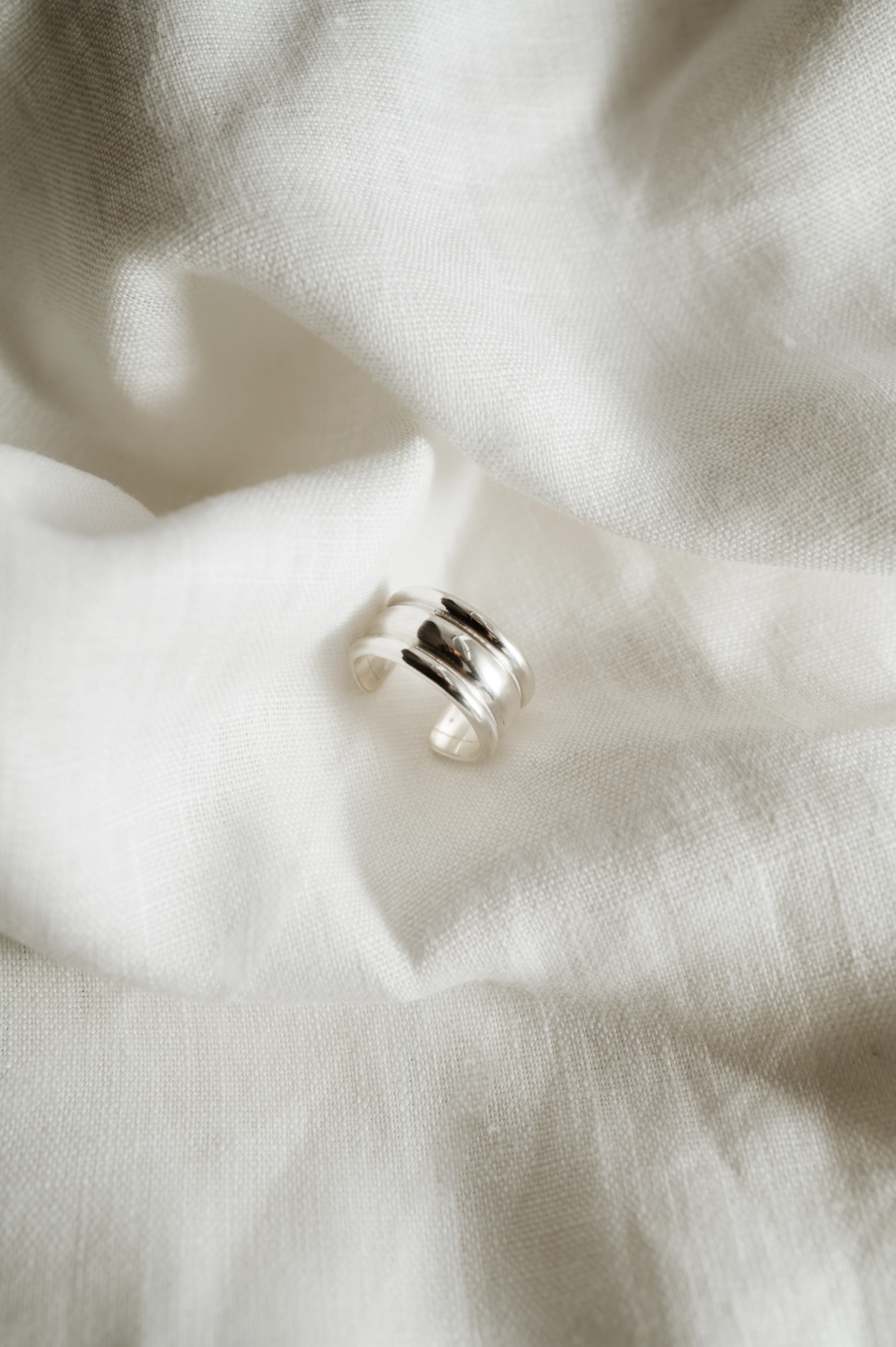 Silver Statement Ripple Ring - Image 3