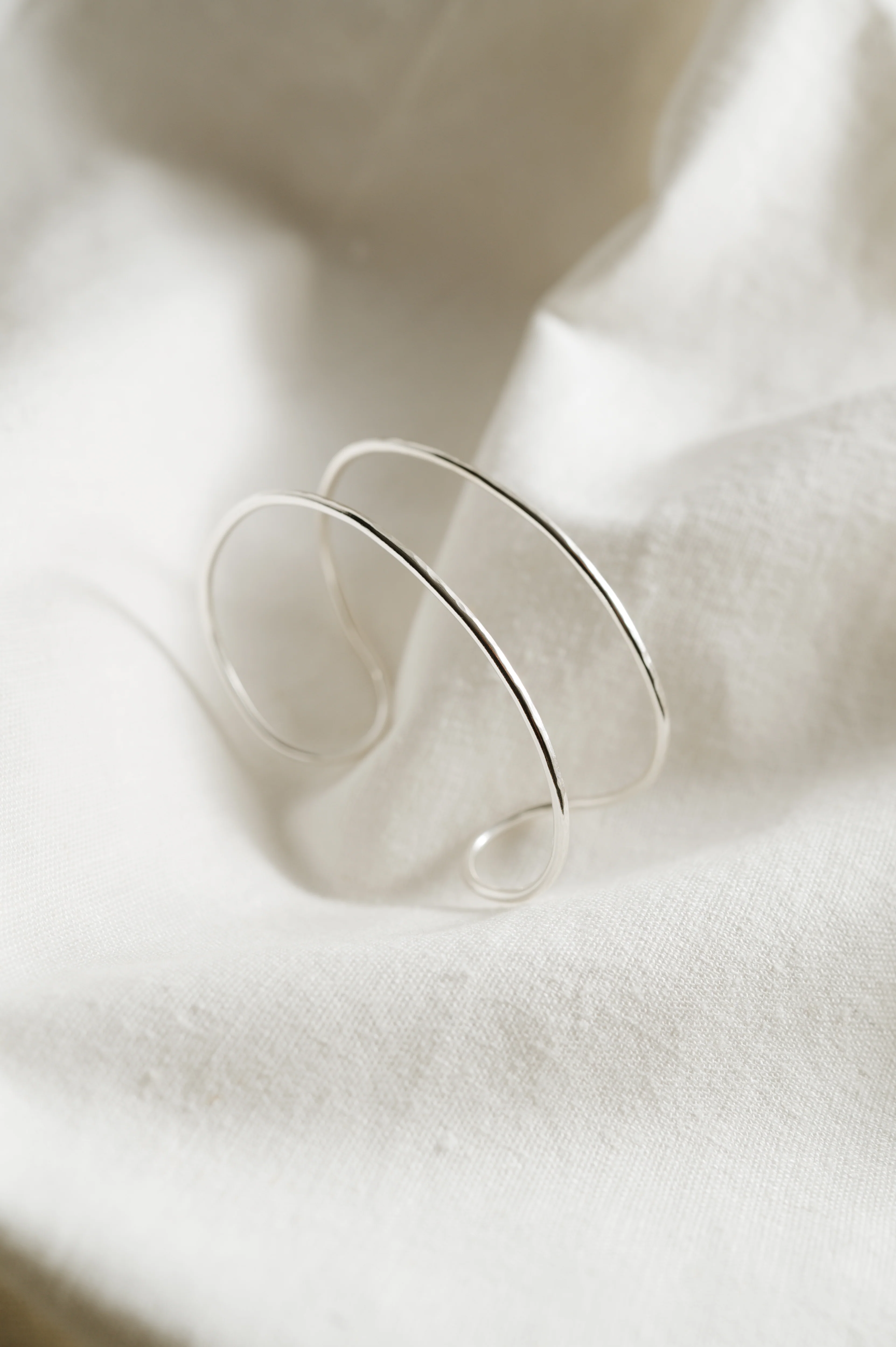 Silver Open Gap Bracelet - Image 4