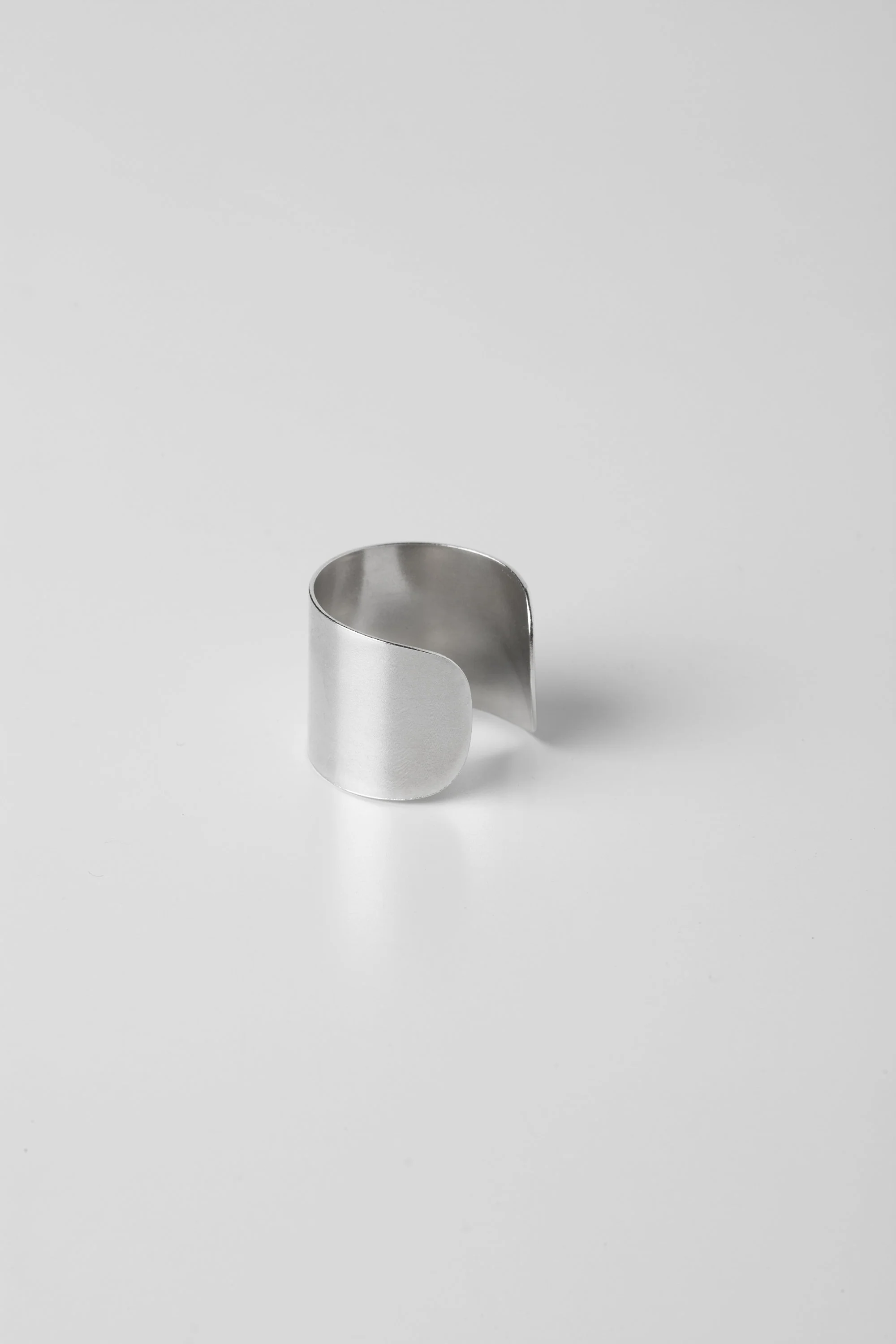 Silver Minimal Gap Ring - Image 5